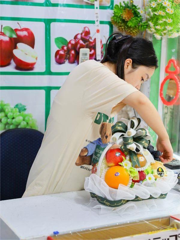 Cách làm giỏ hoa quả đơn giản